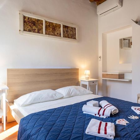 Appartement Tipica Cozy House + Parking! à Florence Extérieur photo