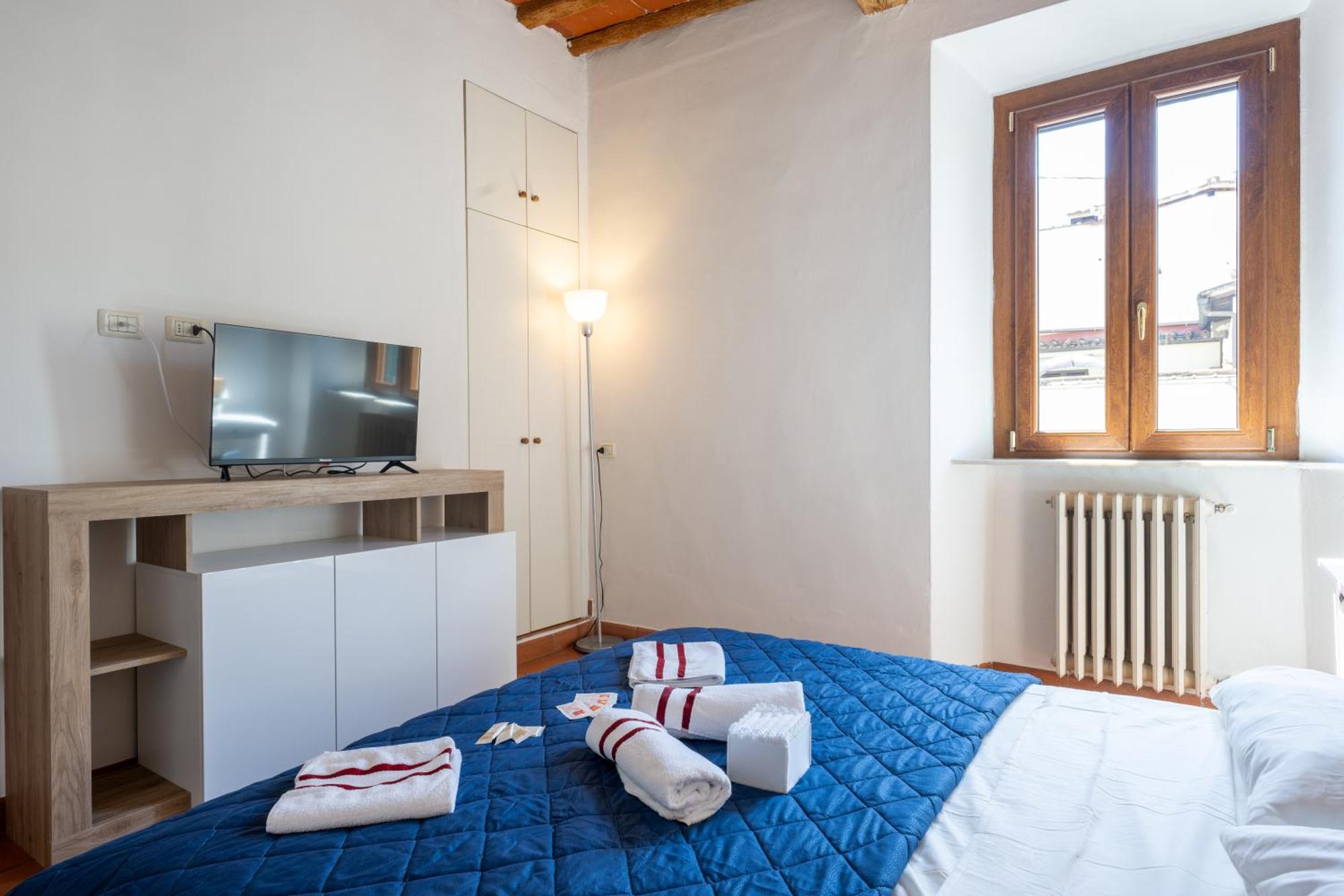 Appartement Tipica Cozy House + Parking! à Florence Extérieur photo