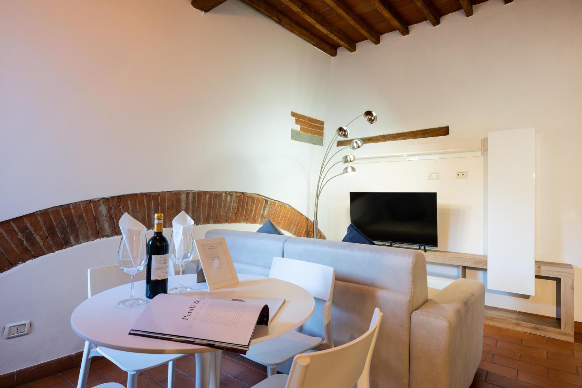 Appartement Tipica Cozy House + Parking! à Florence Extérieur photo